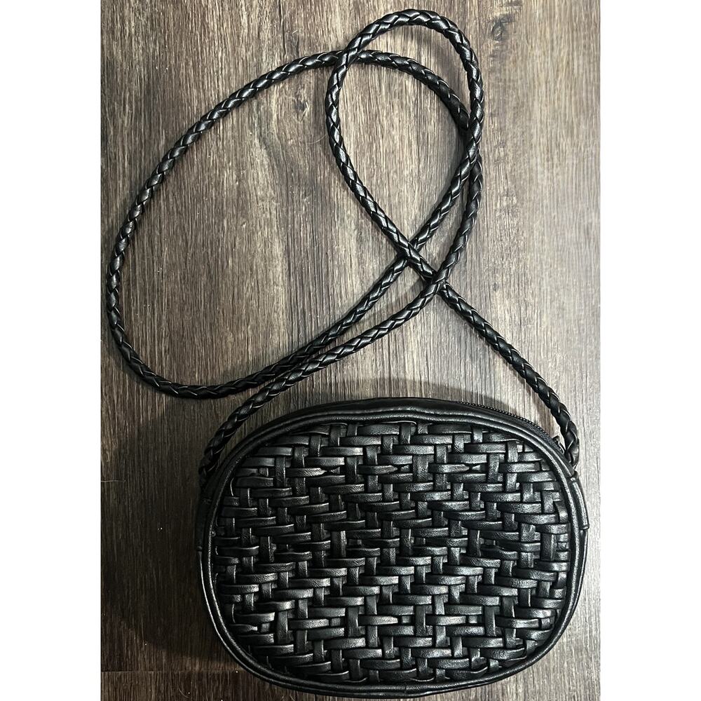 Vtg Tiannl Black Woven Faux Leather Shoulder Bag Crossbody Purse Braided Strap